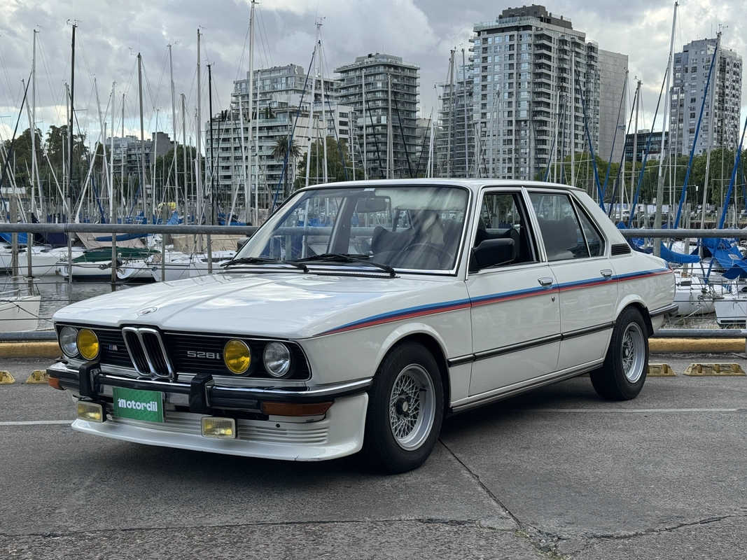 Mira esta subasta en Motordil: Sin Reserva: 1980 BMW 528i "m535i-look"